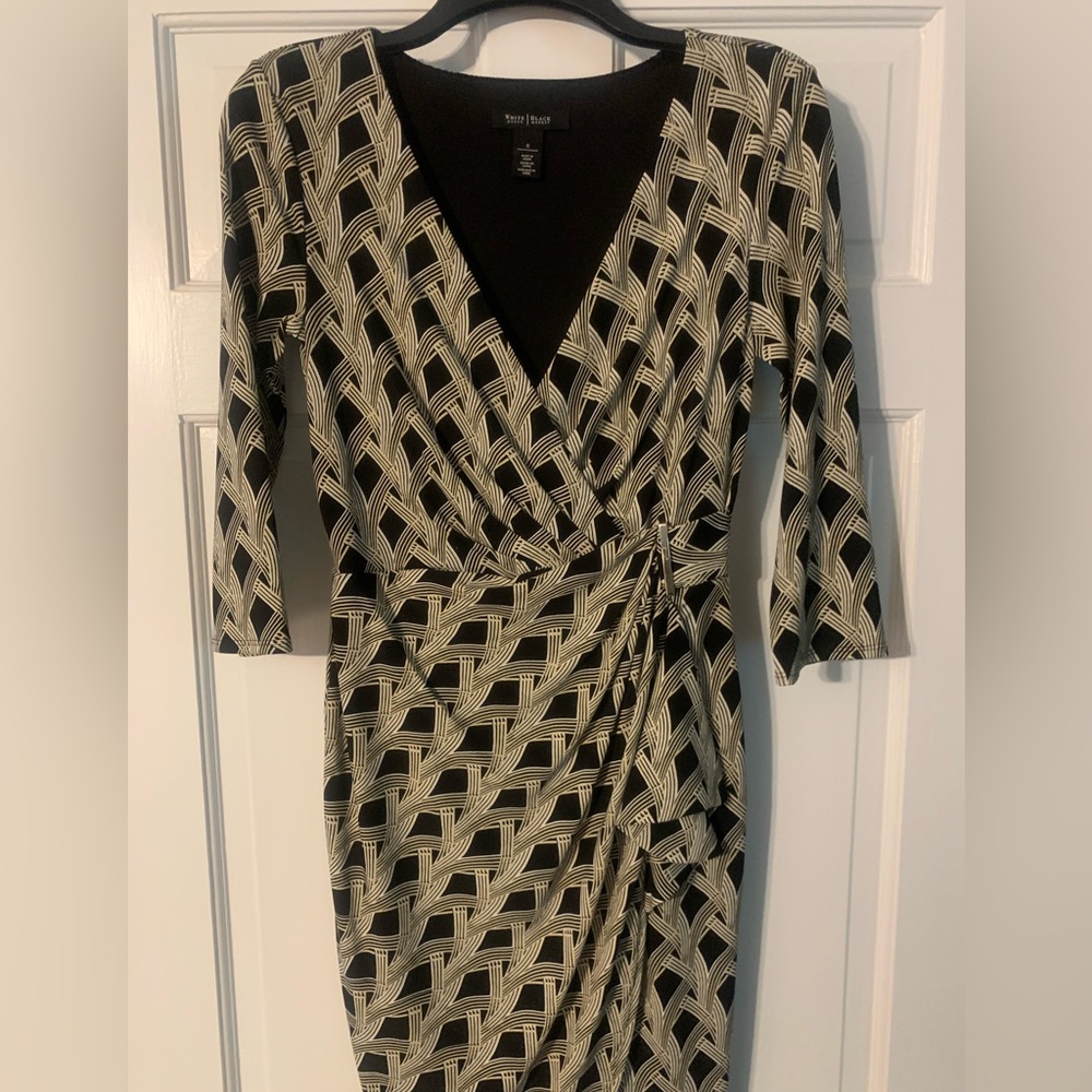 White House black market wrap dress size 0